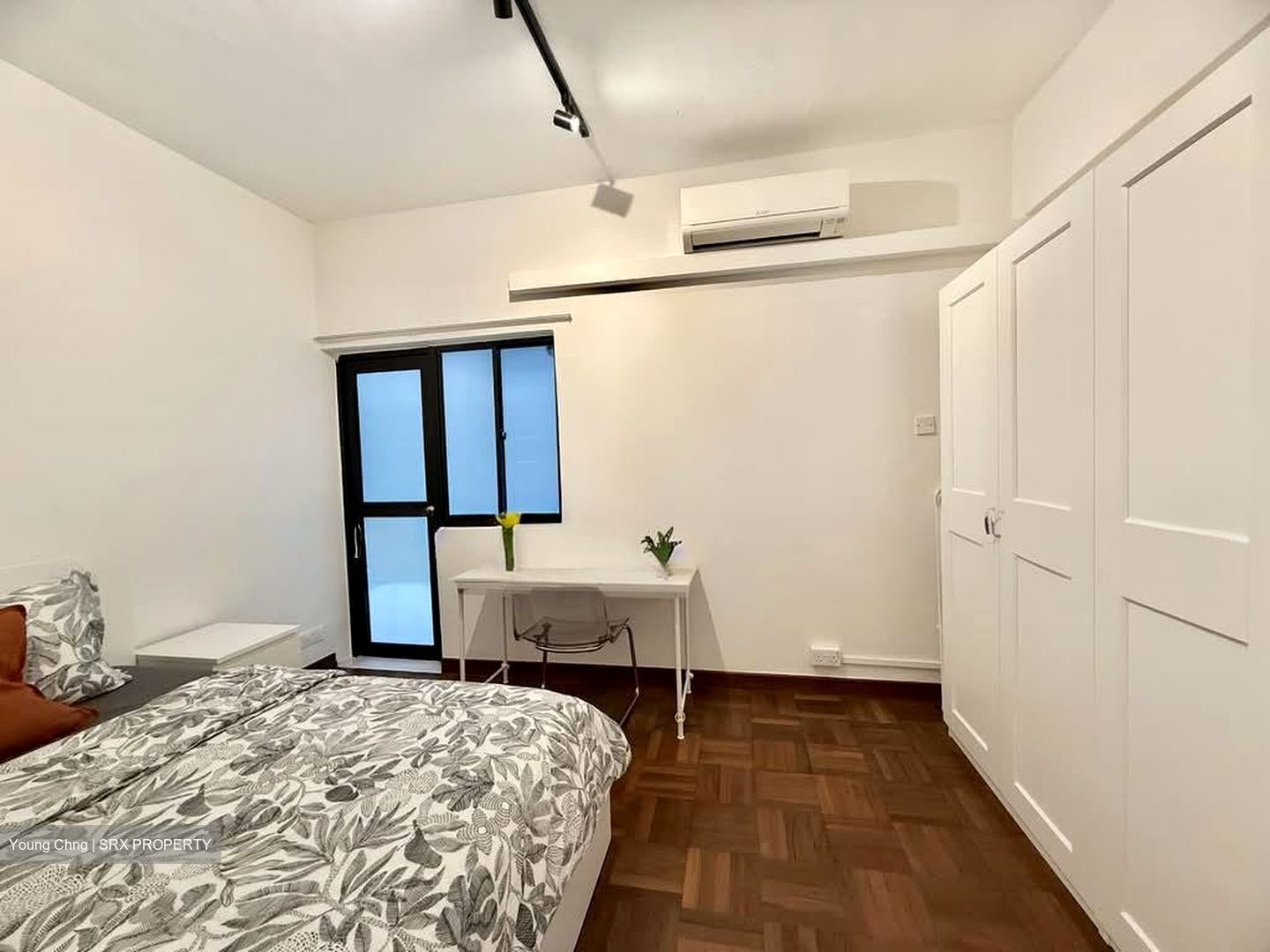 Pasir Panjang Road (D5), Apartment #534916081